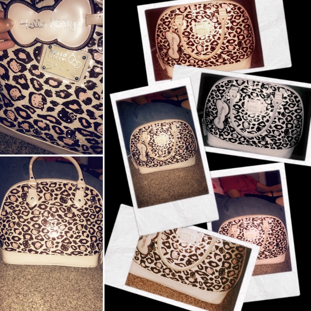 Hello kitty purse